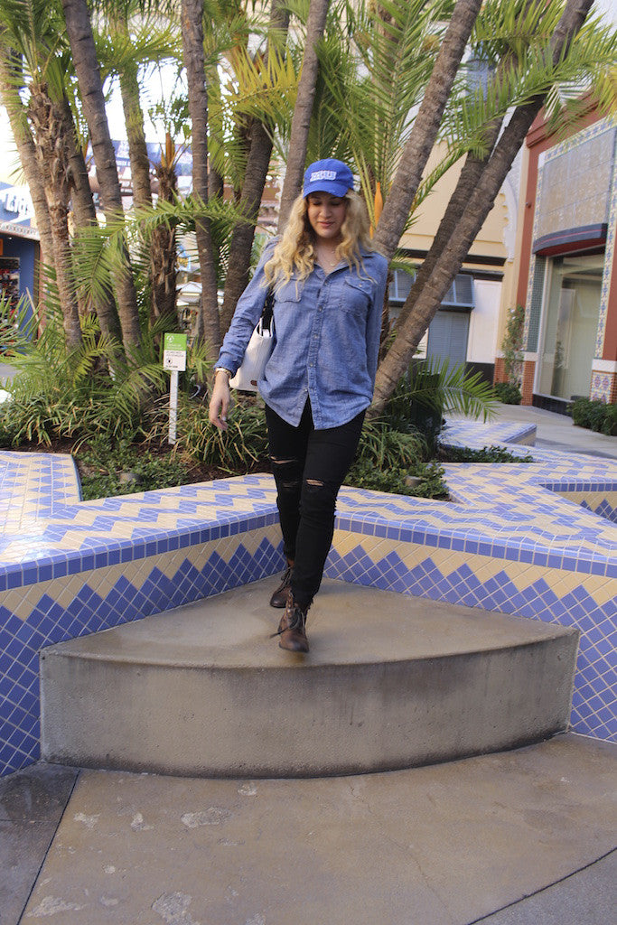 How To Wear a Men's Button Up Shirt